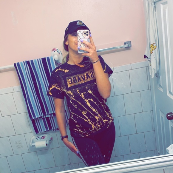 CUSTOM BLEACH TIEDYE - Picture 3 of 4